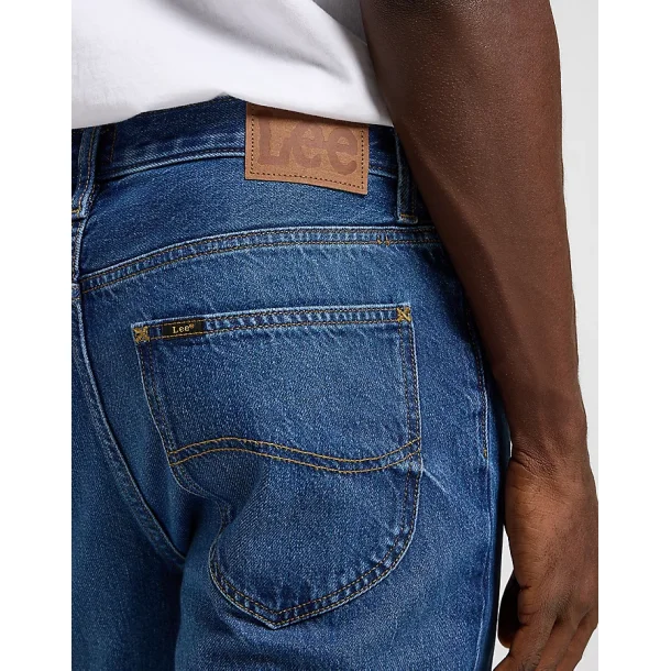 Lee 112364167 - west flirt alert 