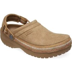 Crocs crafted vgn suede stitch clog - tan 