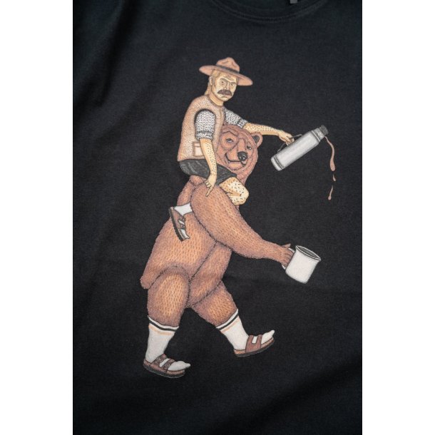 LAKOR Nordic ber Final T-shirt - Moonless night