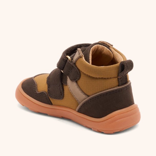 Bisgaard barefoot becky - brun 24105