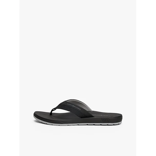 Tommy Hilfiger Contrast Texture Logo Strap Flip Flops - black
