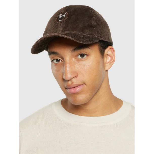 Knowledge Cotton UNI 8 Wales corduroy cap 4230013 - Demitasse (brown)