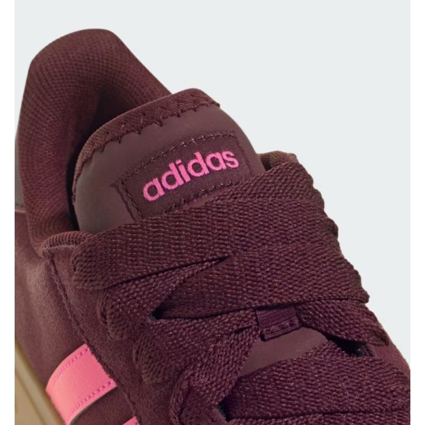 Adidas Grand Court Base 00s sko - Shadow Red / Lucid Pink / Gum
