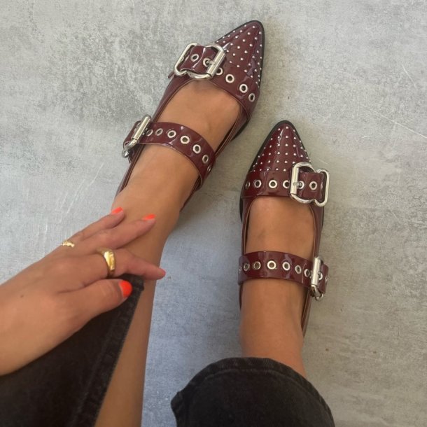 Copenhagen shoes FUTURE VIBES - bordo CS8346