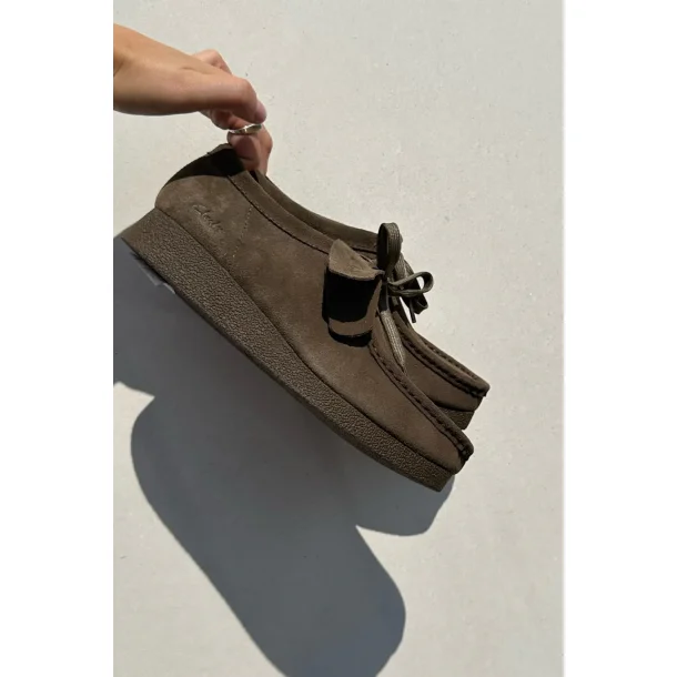 clarks Wallabee EVO -  Dark Olive Suede 3224