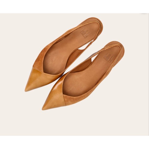 Billi Bi pump - cammeo naplak/tan A8082