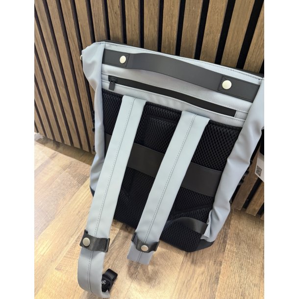 Rains Otaru backpack w3 - 12960 pool 