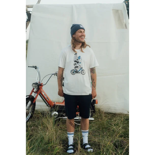 Lakor Hitching A Ride - star white 