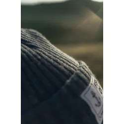 LAKOR Fish or Die Beanie - Navy 