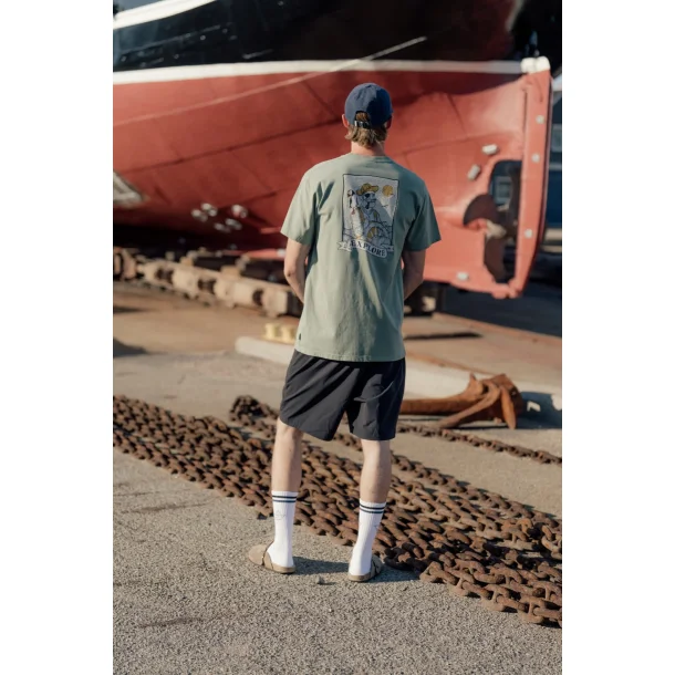 LAKOR Seaparrot &amp; shipster back t-shirt - seaspray