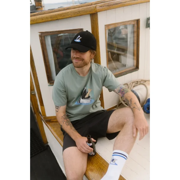 LAKOR Shark Shaka courd cap - sort