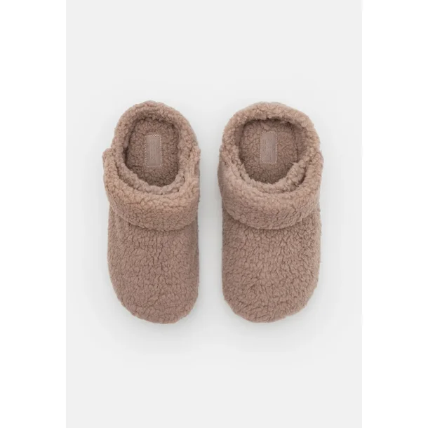 Crocs Classic Cozzzy Slipper  - mushroom 209386