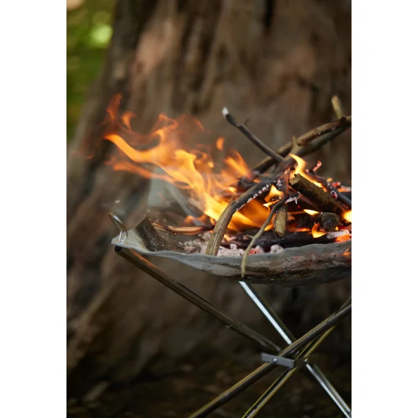 GENTLEMEN'S HARDWARE - Collapsible Fire Pit 