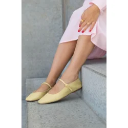 Copenhagen Shoes ALL FOR LOVE - Yellow 