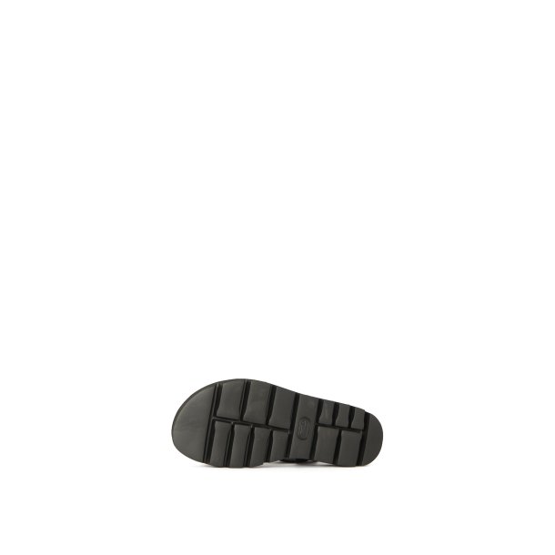 Lofina sandal med elastik-rem - sort 9520-40