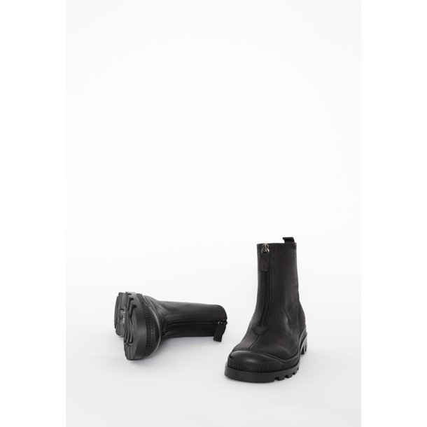 Lofina stvle m. zip - black 4364